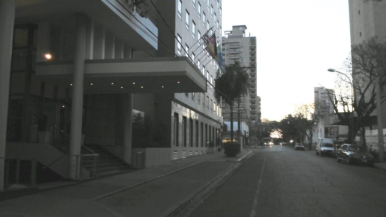 Julio Cesar Hotel Posadas Exterior foto